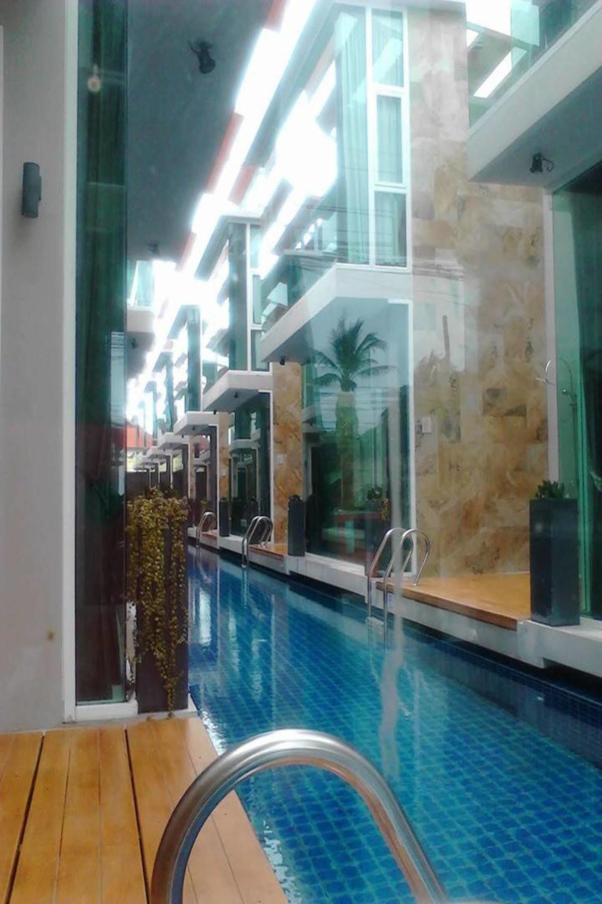 P10 Samui Hotel Bang Rak Beach  Exterior foto